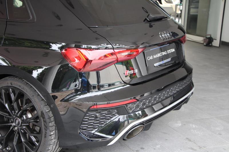 Audi Rs3 Sportback 2.5 Tfsi 400 s tronic 7 Quattro