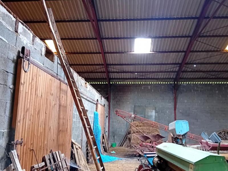 Maison - 740 m² - 3 pièces