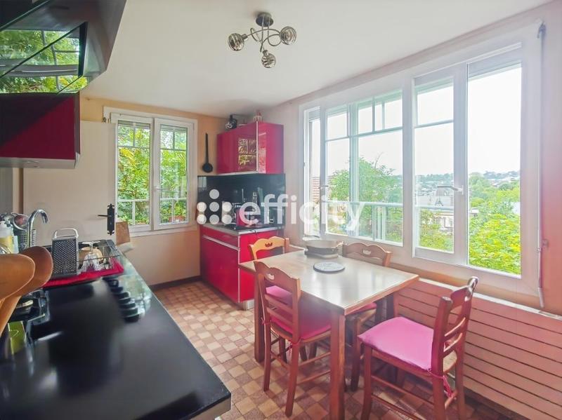 Maison - 140 m² - 7 pièces