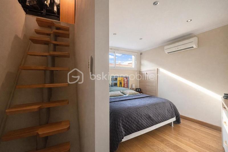 Appartement - 140 m² - 4 pièces