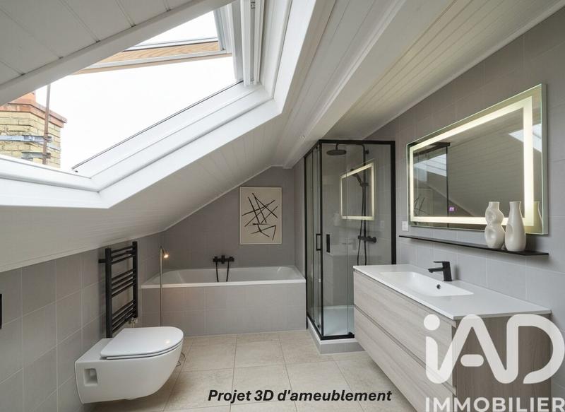 Maison - 99 m² - 5 pièces