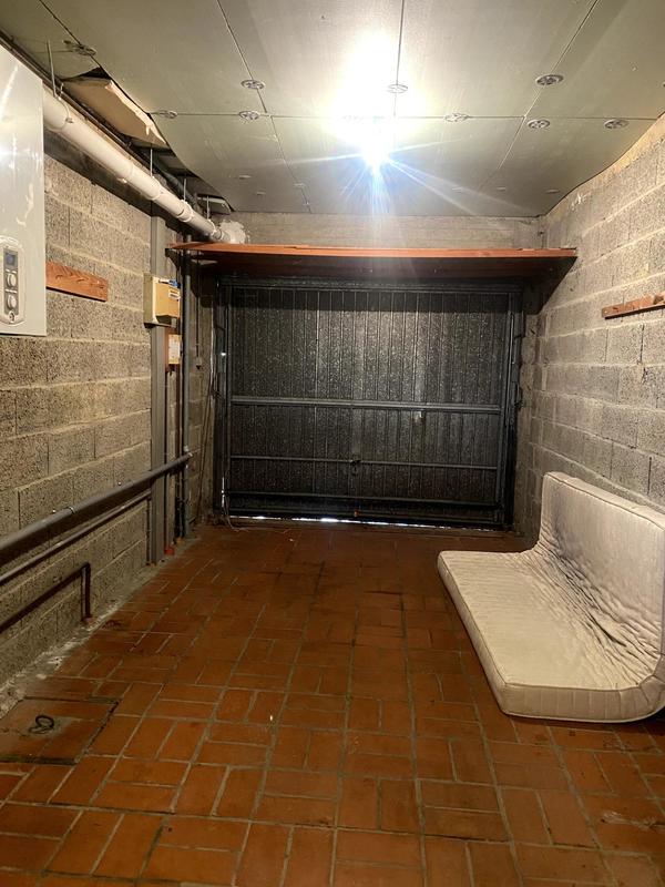 Maison - 94 m² - 5 pièces