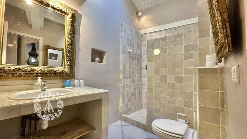 Appartement - 120 m² - 4 pièces