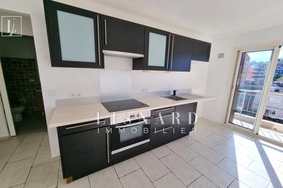 Appartement - 30 m² - 2 pièces