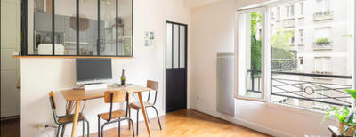 Studio - 28 m² - 1 pièce