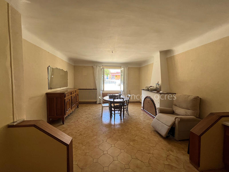 Maison - 190 m² - 7 pièces