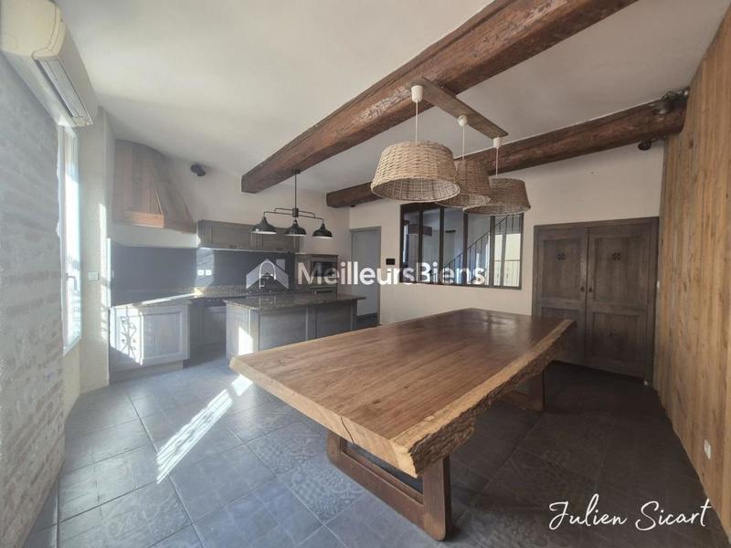 Maison de village - 170 m² - 6 pièces