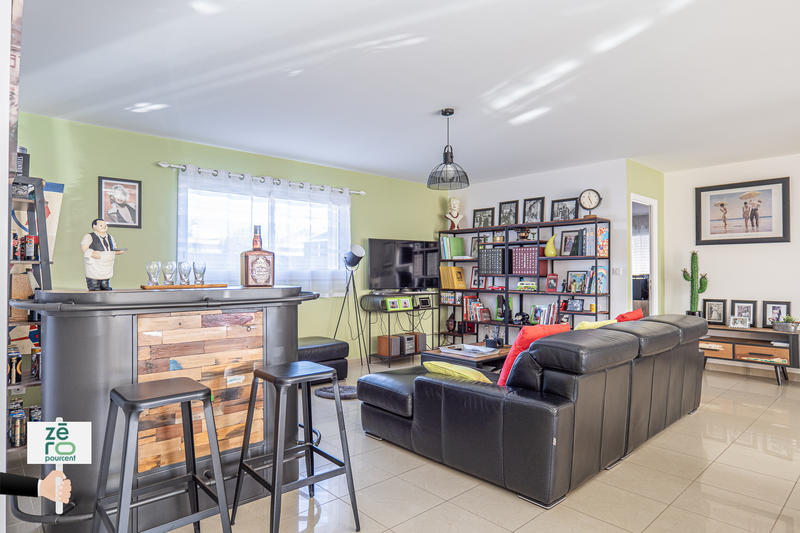 Maison - 163 m² - 6 pièces