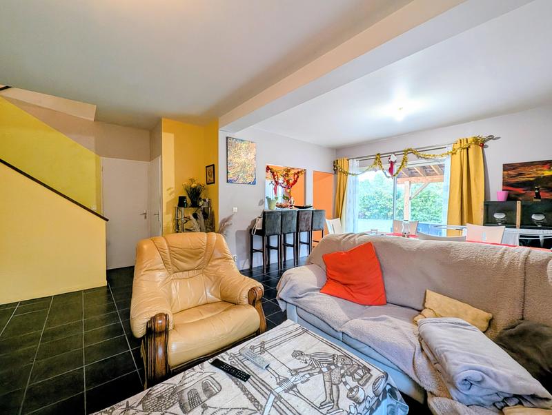 Maison traditionnelle - 116 m² - 5 pièces