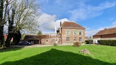 Maison - 185 m² - 6 pièces