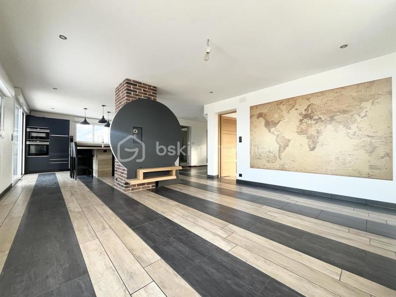 Maison - 166 m² - 6 pièces