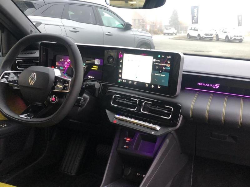Renault R 5 E-Tech électrique iconic cinq 120 ch autonomie urbaine