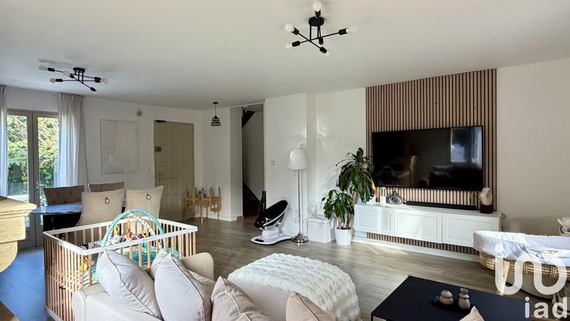 Maison - 120 m² - 5 pièces