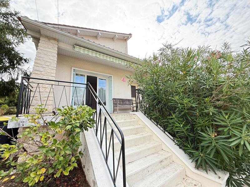 Maison - 110 m² - 5 pièces