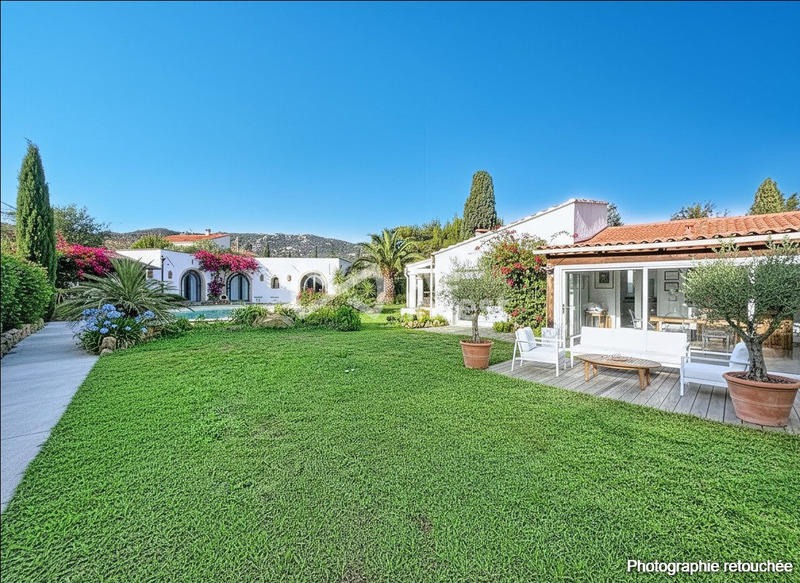Villa - 183 m² - 5 pièces