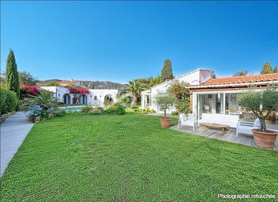 Villa - 183 m² - 5 pièces
