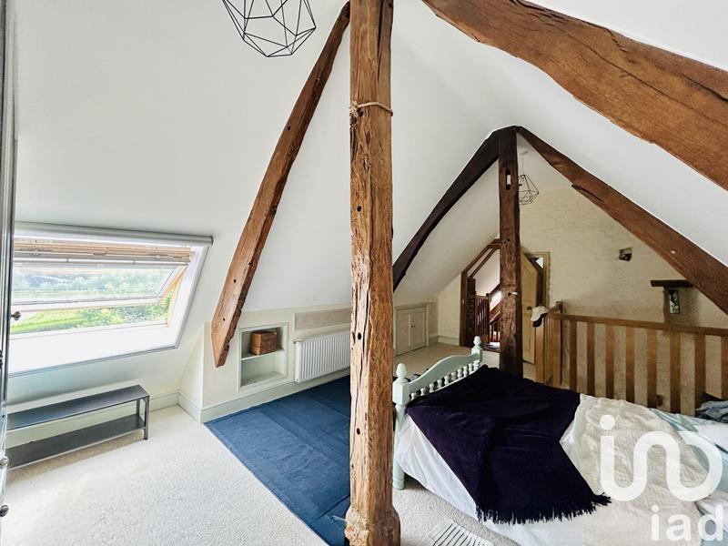 Maison - 245 m² - 7 pièces