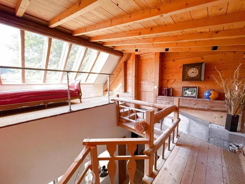 Propriété - 198 m² - 8 pièces