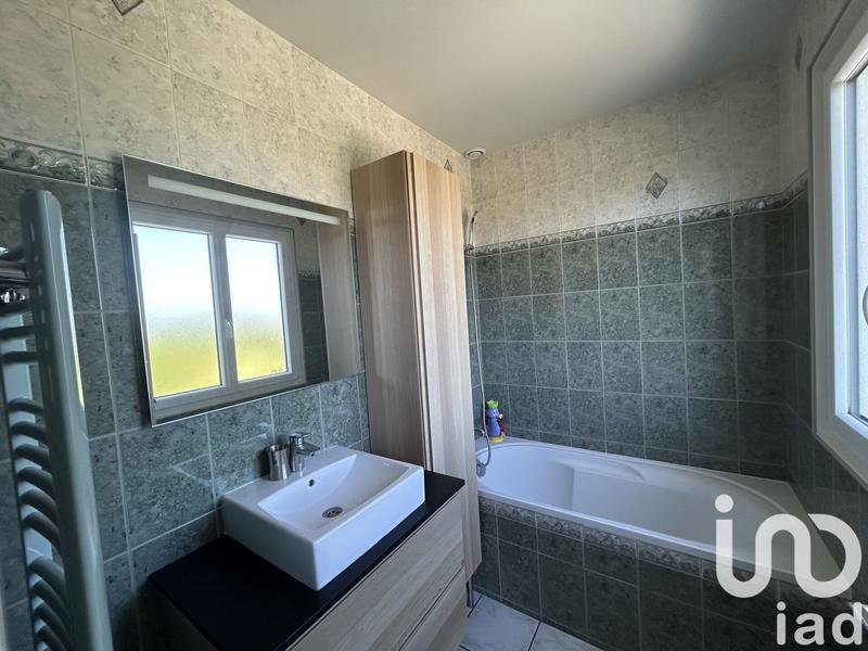 Maison - 80 m² - 4 pièces