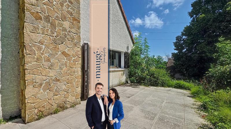 Maison - 215 m² - 8 pièces