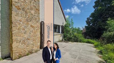 Maison - 215 m² - 8 pièces