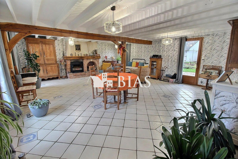 Maison - 143 m² - 5 pièces