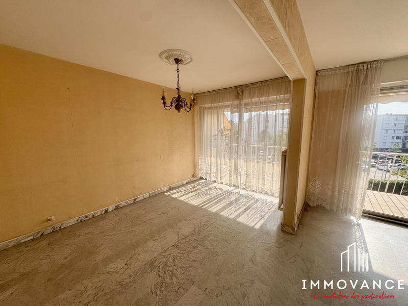 Appartement - 89 m² - 4 pièces