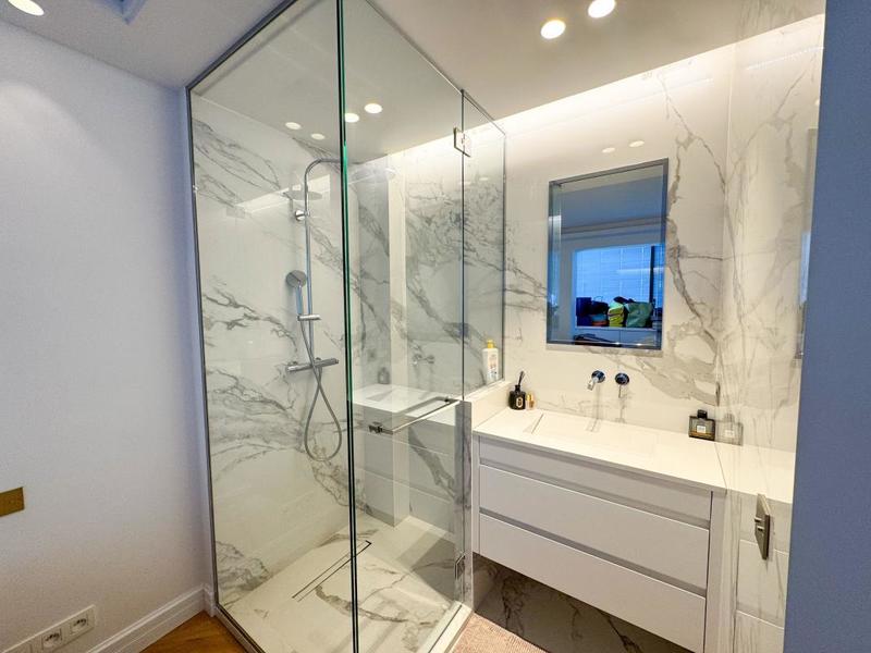 Appartement - 85 m² - 3 pièces