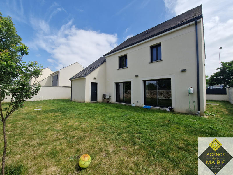 Maison - 113 m² - 5 pièces