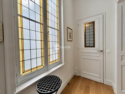Appartement - 250 m² - 9 pièces