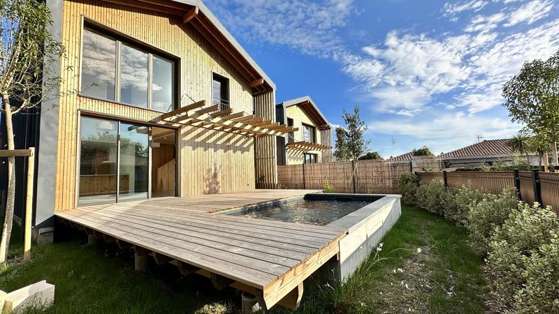 Maison de bois - 103 m² - 4 pièces