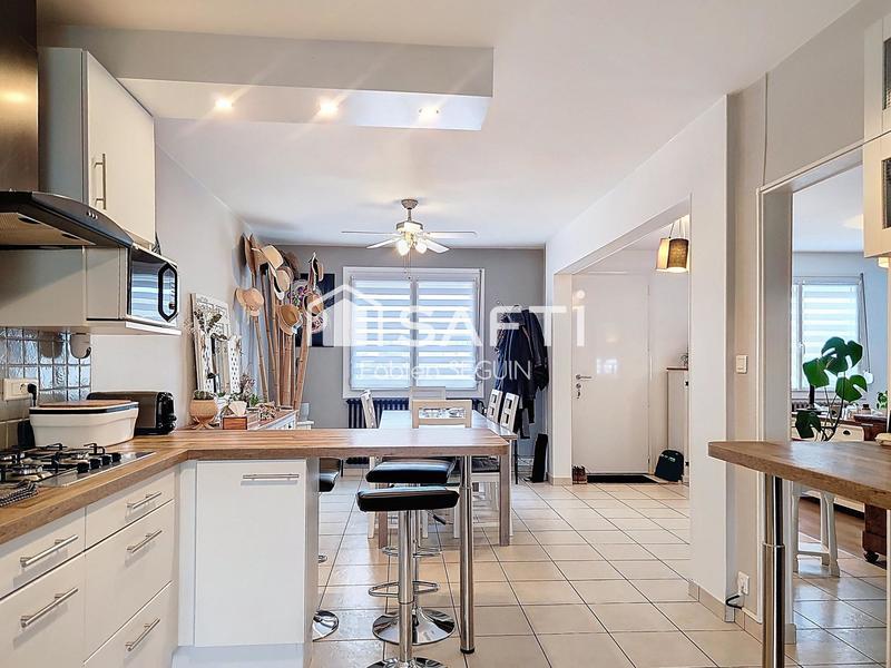 Maison - 108 m² - 5 pièces