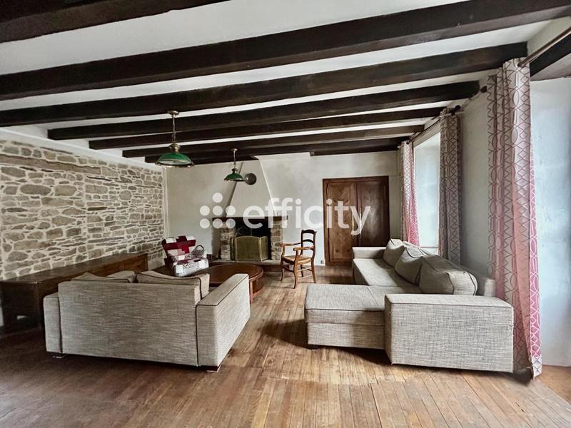 Maison - 143 m² - 7 pièces