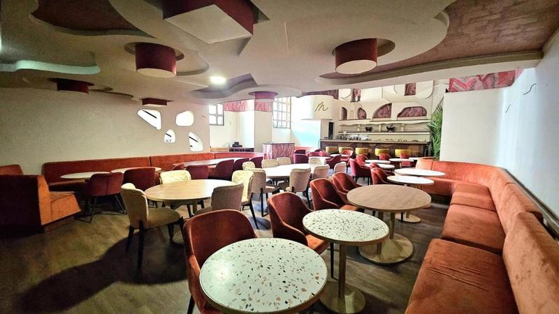 Local commercial - 220 m²