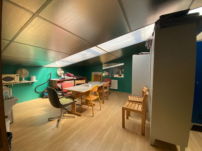 Local d'activité / Entrepôt - 546 m²