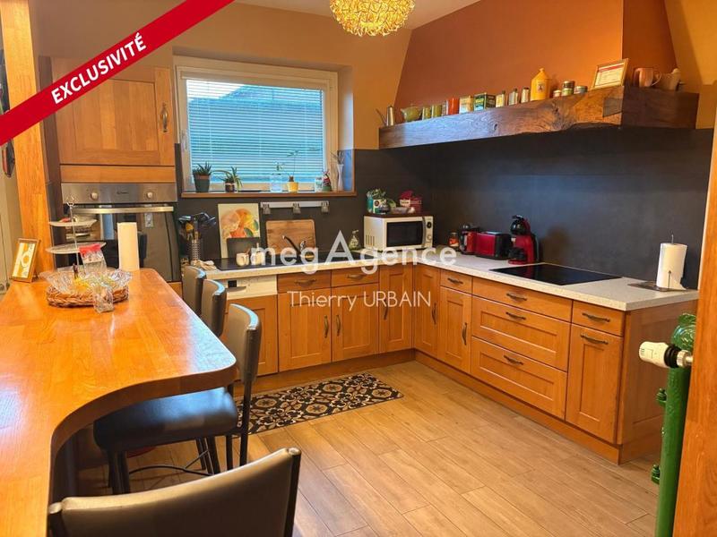 Propriété - 200 m² - 5 pièces