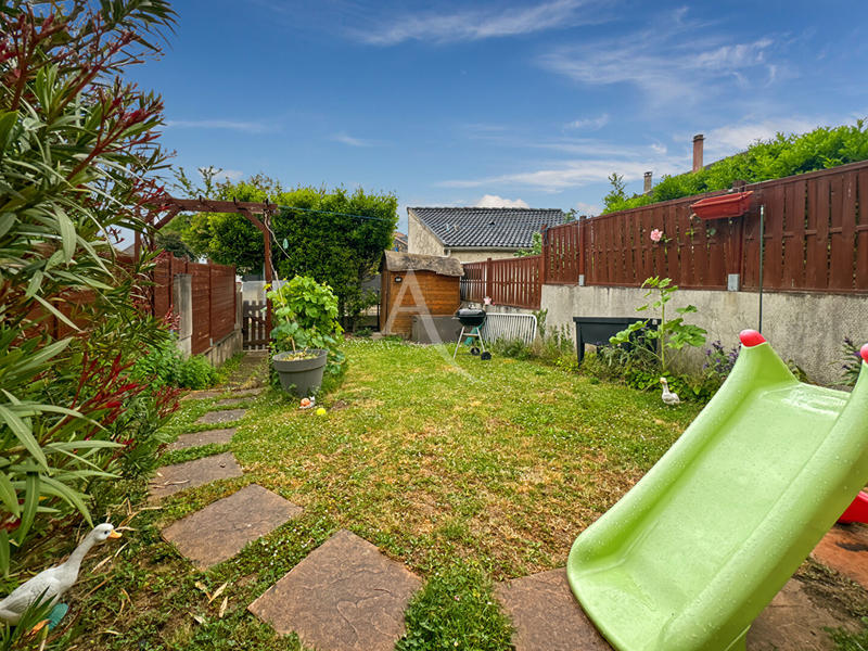 Maison - 85 m² - 4 pièces