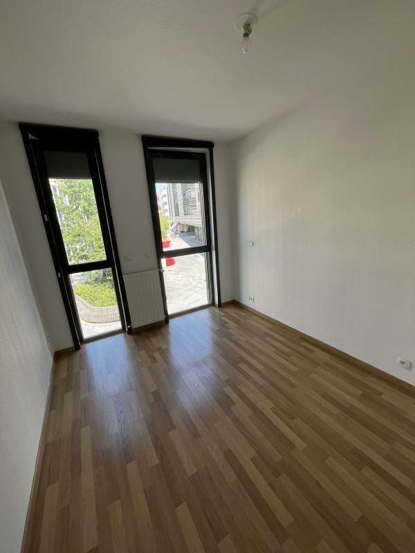 Appartement - 77 m² - 4 pièces