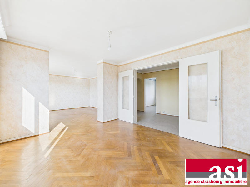 Appartement - 90 m² - 4 pièces