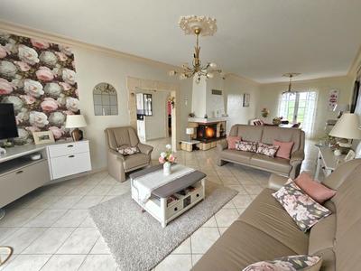 Maison - 131 m² - 6 pièces