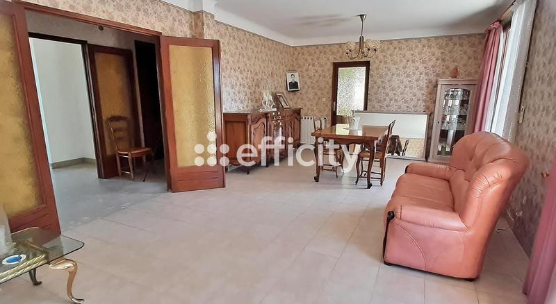 Maison - 183 m² - 5 pièces