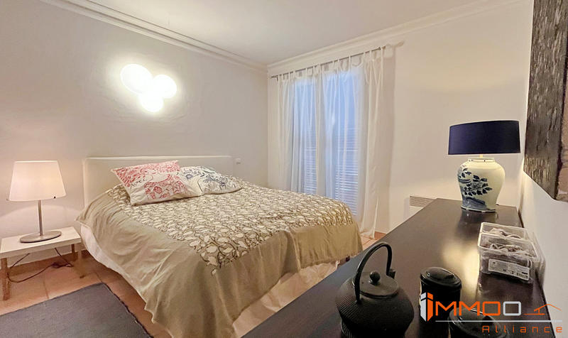 Villa - 174 m² - 6 pièces