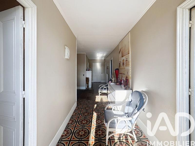 Maison de village - 270 m² - 7 pièces