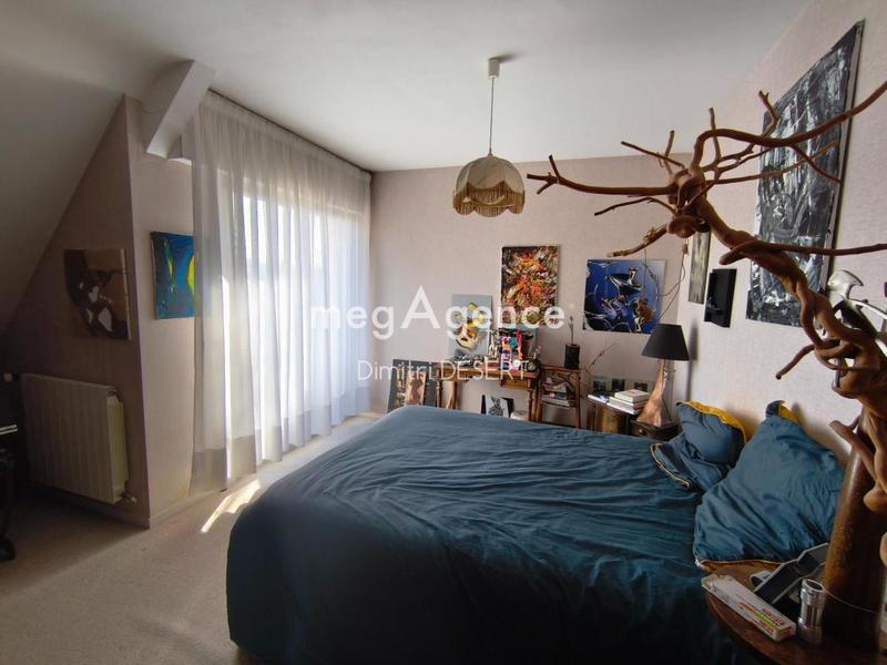 Maison - 178 m² - 7 pièces