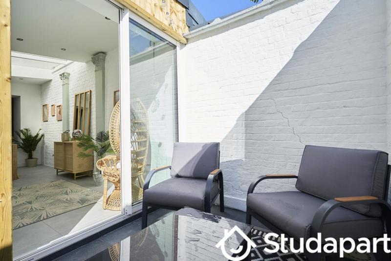 Chambre - 11 m² - 1 pièce