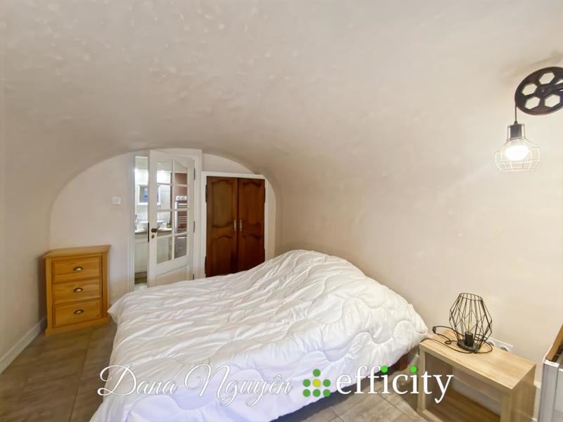 Mas - 154 m² - 9 pièces