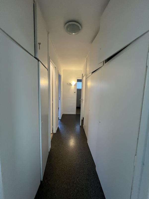 Appartement - 100 m² - 4 pièces