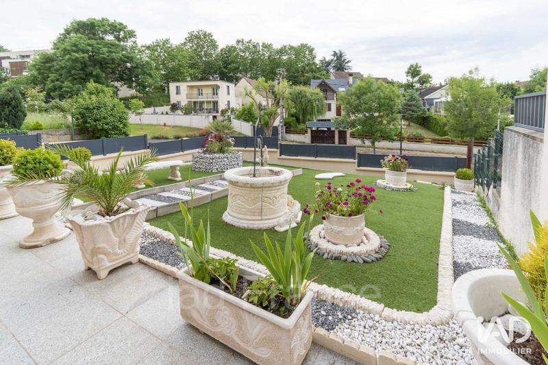 Maison - 164 m² - 8 pièces