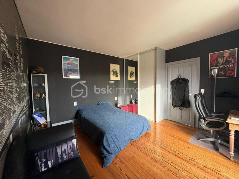 Maison de maîtres - 279 m² - 8 pièces