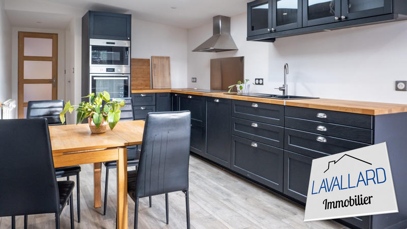 Maison - 115 m² - 5 pièces